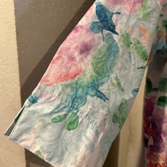 Alfred Dunner NWT Multi Colored Floral Button Down Collared Blouse - Picture 6 of 10